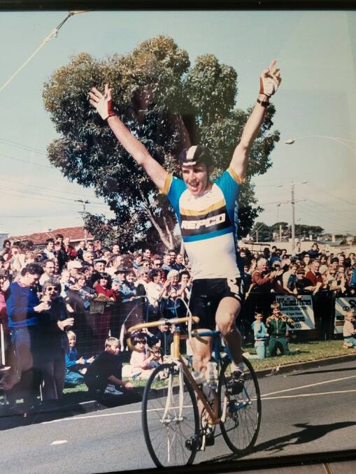 Michael Lynch raises his hands as he crossed the Warrny finish line in 1986. Picture supplied