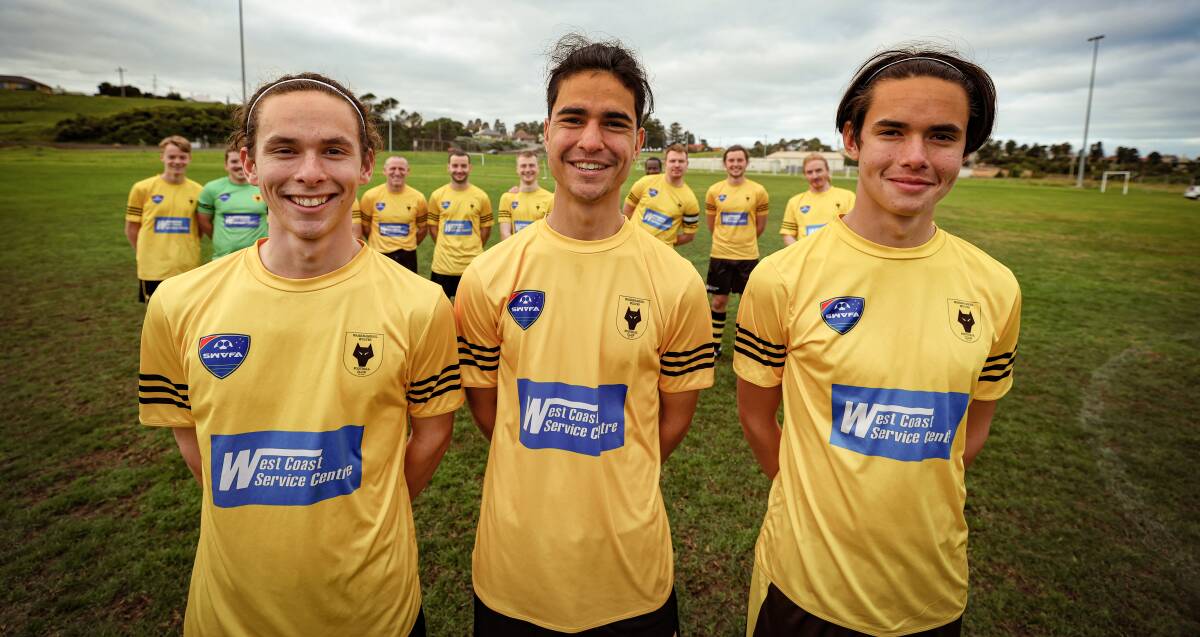 Dan, Joe and Gabe Lim before a Warrnambool Wolves game in 2023. File picture