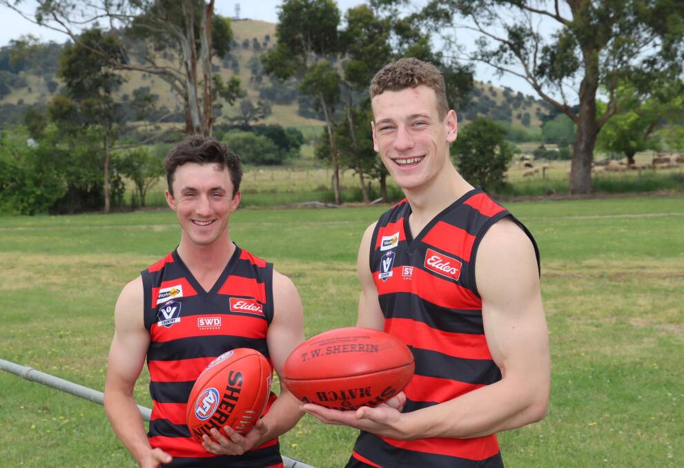 Nathan Rentsch and Josh Rentsch after joining Penshurst ahead of the 2024 season. Picture by Tracey Kruger