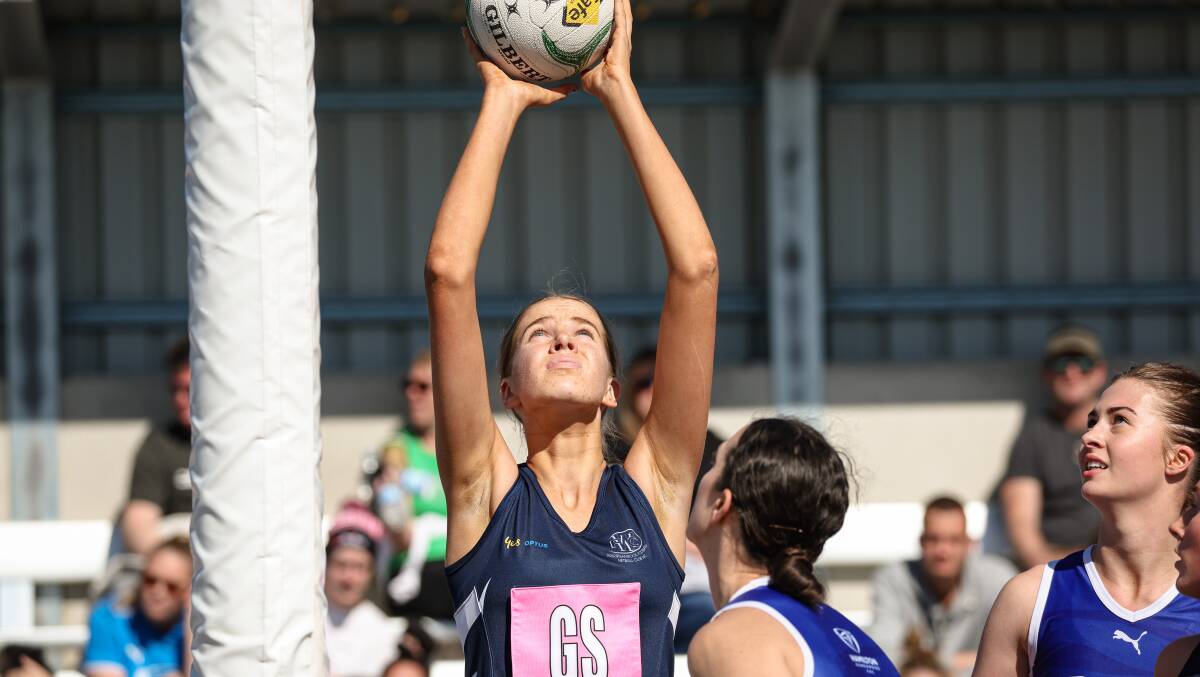 Warrnambool's Eva Ryan is trialling for the Victorian 17 and under netball side. Pictur