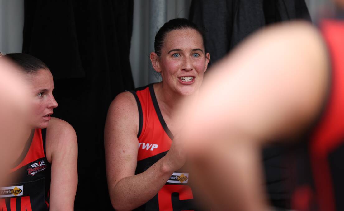 Cobden coach Sophie Hinkley addresses her team during a quarter time break in round 17 of the 2023 Hampden league season. Picture by Sean McKenna