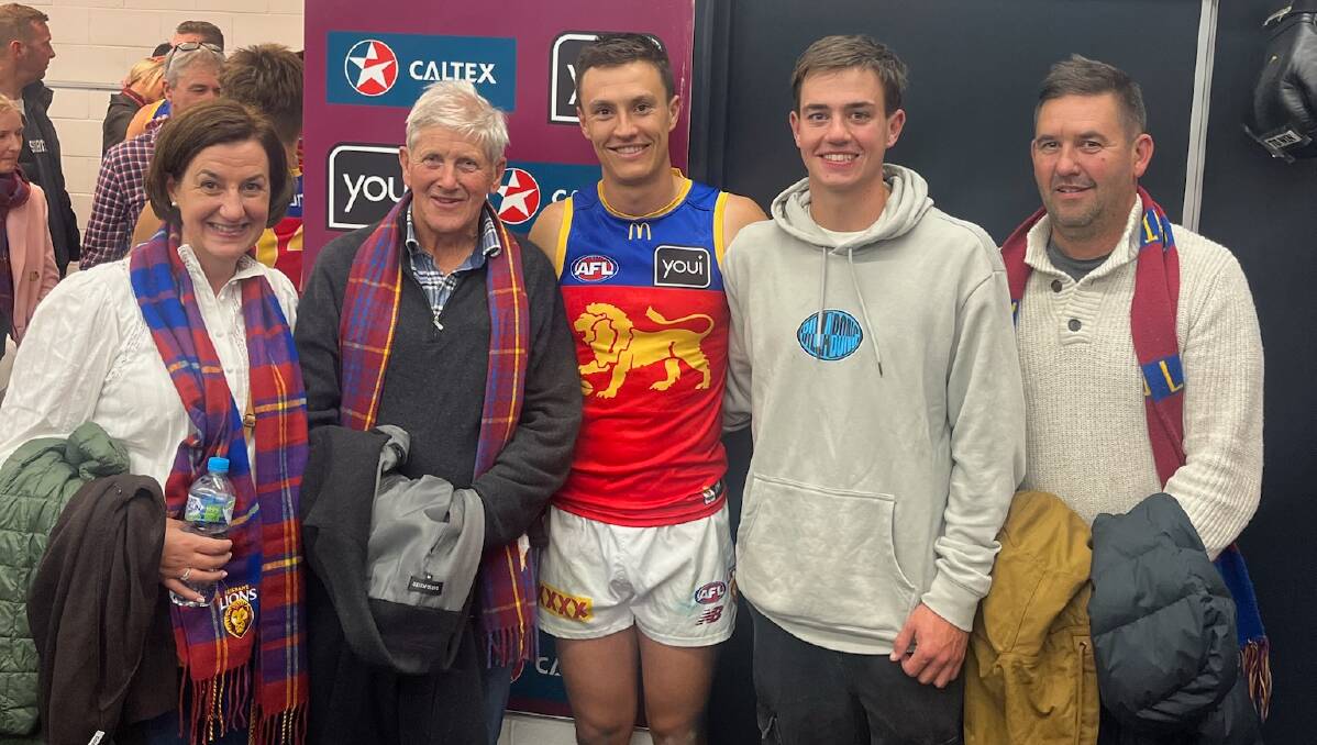 Hugh McCluggage (middle) with mum Christine, granddad Robert, brother Myles and dad Sam after a 2023 home-and-away game. Picture supplied