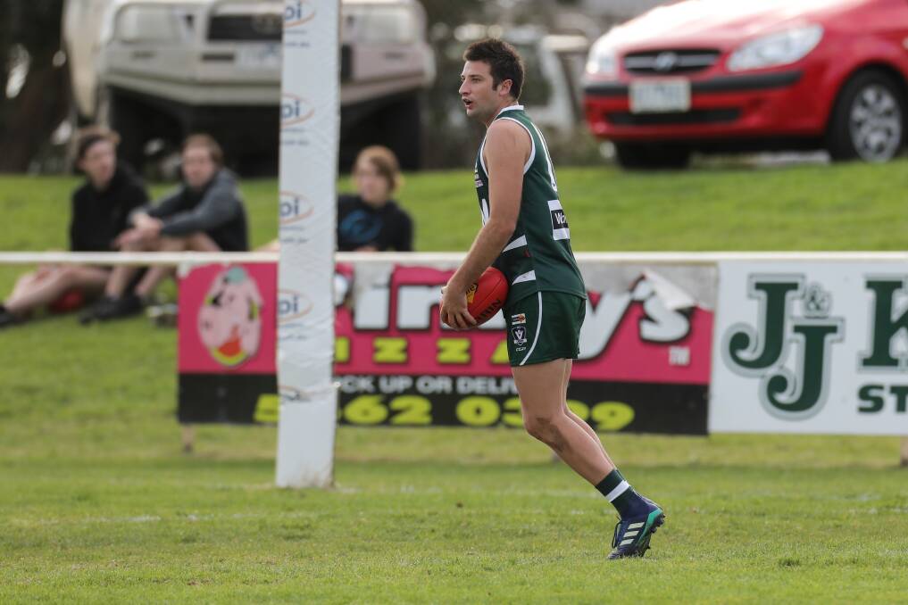No dramas: Hampden coach Jonathan Brown said Fraser Lucas, here playing for the Bottle Greens in 2018, had not rubbed himself out of contention by getting suspended for two weeks. Picture: Rob Gunstone
