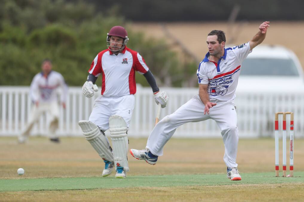 CHANGING DIRECTION: Panmure's Tom Wright maneuvers to field the ball from his own bowling at Killarney on Sunday.