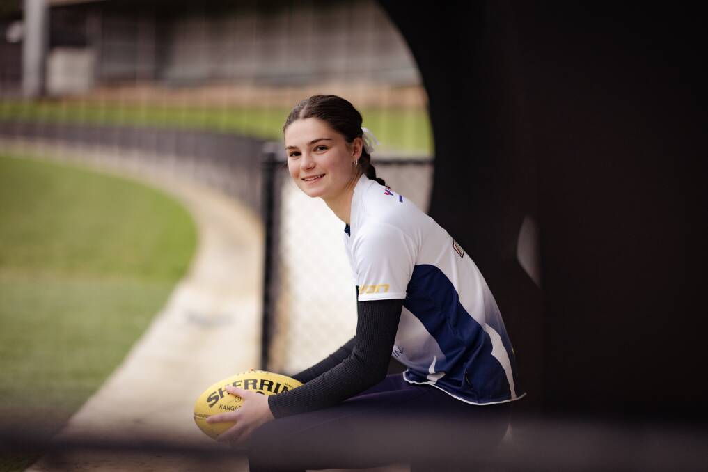 Ailsa Gome, pictured at Warrnambool under 18 training on Monday night, will play in the Blues' elimination final against Terang Mortlake on Sunday. Picture by Sean McKenna 