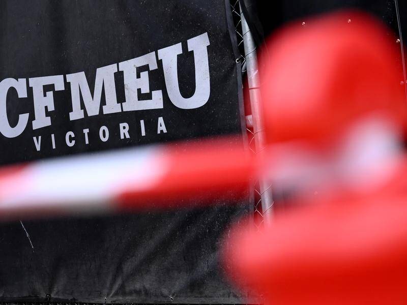 The CFMEU's Victorian branch is facing call for its deregistration over allegations of crime links. (Joel Carrett/AAP PHOTOS)