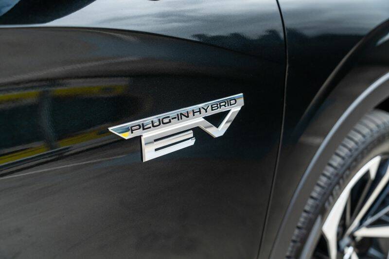 2024 Mitsubishi Outlander PHEV Exceed Tourer review