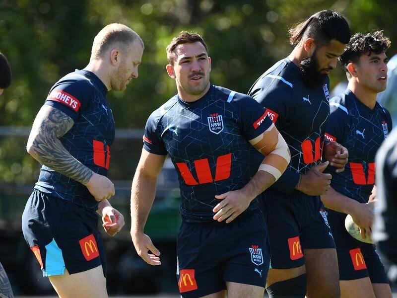 Reece Robson (centre) says the so-called Queensland spirit is no different to NSW spirit. (Jono Searle/AAP PHOTOS)