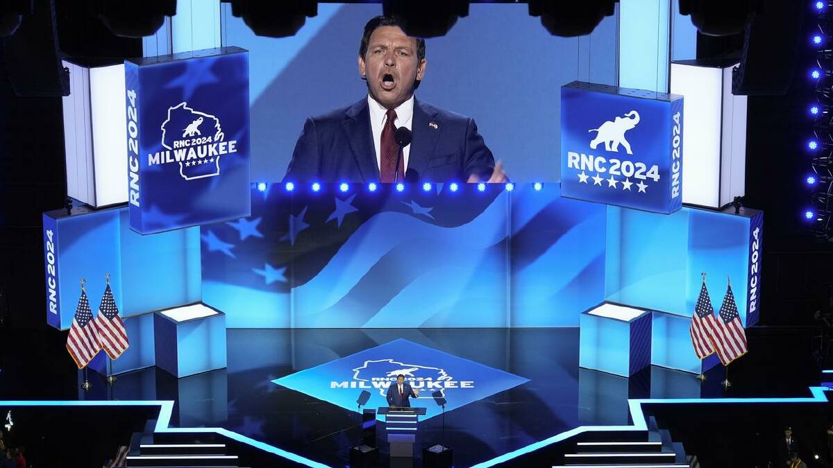 Florida Governor Ron DeSantis was warmly welcomed by the crowd at the Republican convention. (AP PHOTO)