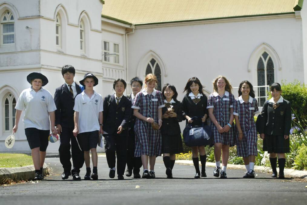 Emmanuel College students played host to a large group of Japanese students visiting the school for a day.