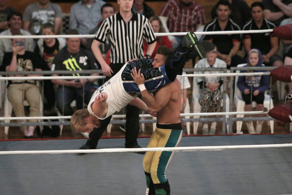 Twitch performs a hurricanrana move on Alberto Bravo. Picture: AARON SAWALL
